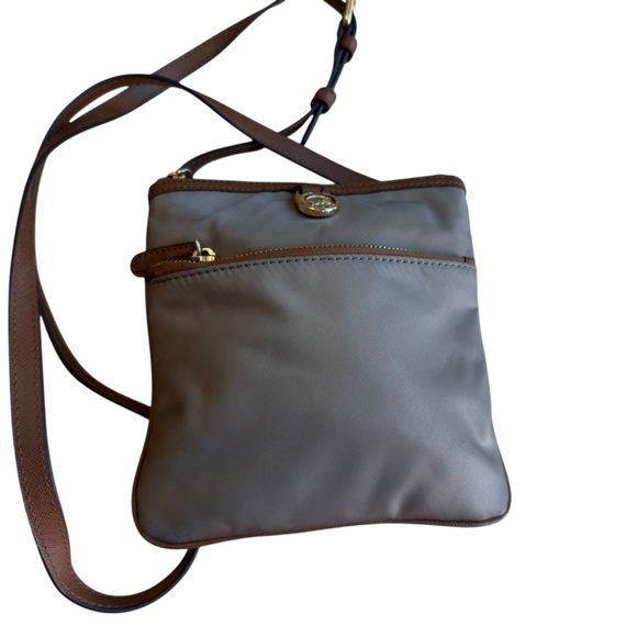 Michael Kors Jet Set Brown Nylon Crossbody Bag with Leather Trim ~8.5x8 in EUC - Picture 8 of 8